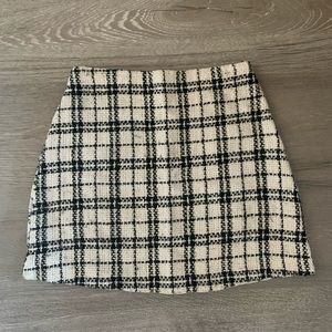 Plaid mini skirt